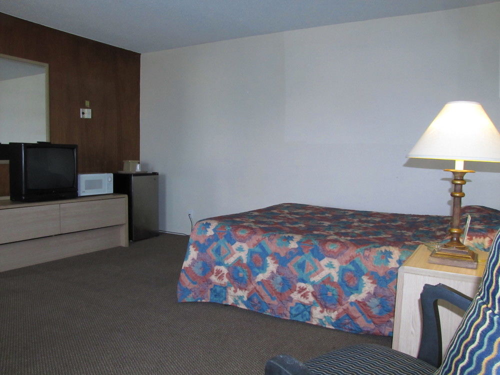 Economy Inn Сокорро Екстер'єр фото