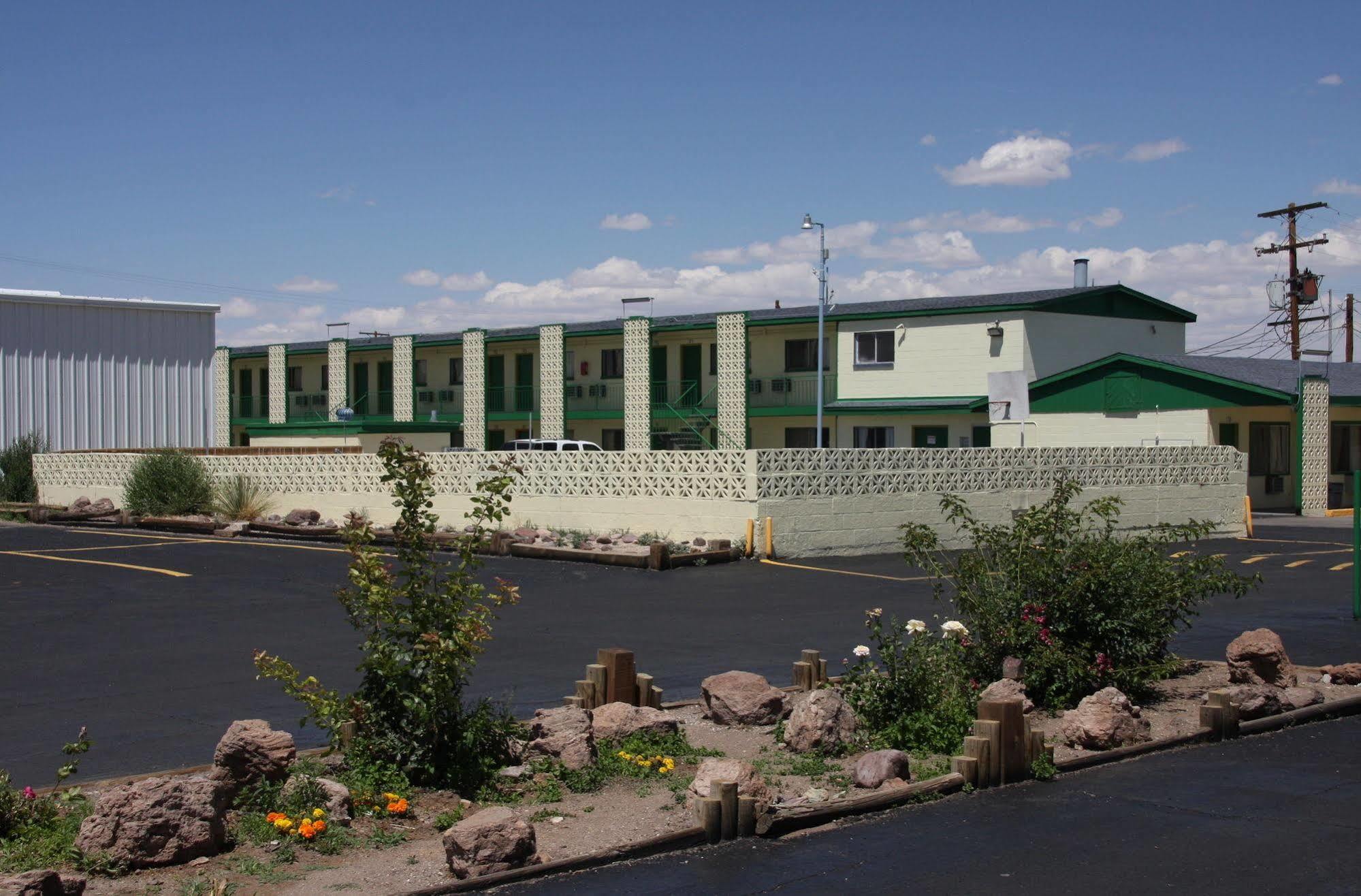 Economy Inn Сокорро Екстер'єр фото